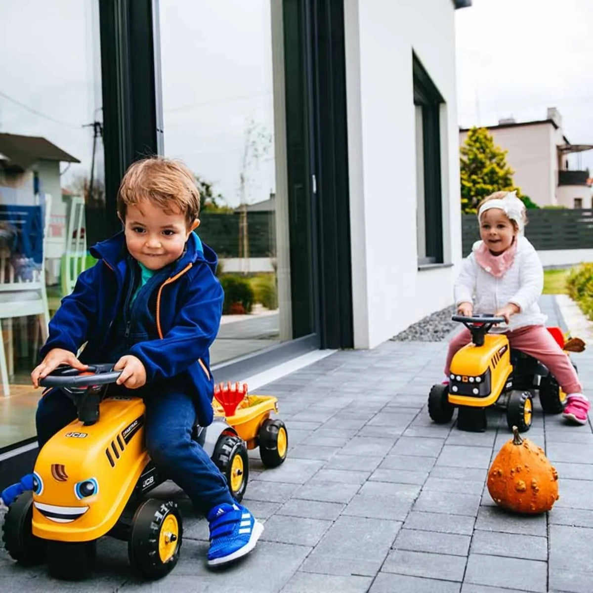 Falk Baby JCB Ride On Tractor with Trailer