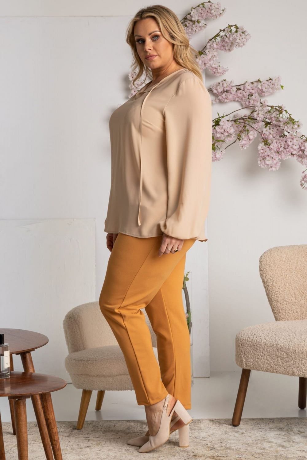 Plus-Size Bluse model 169690 Karko