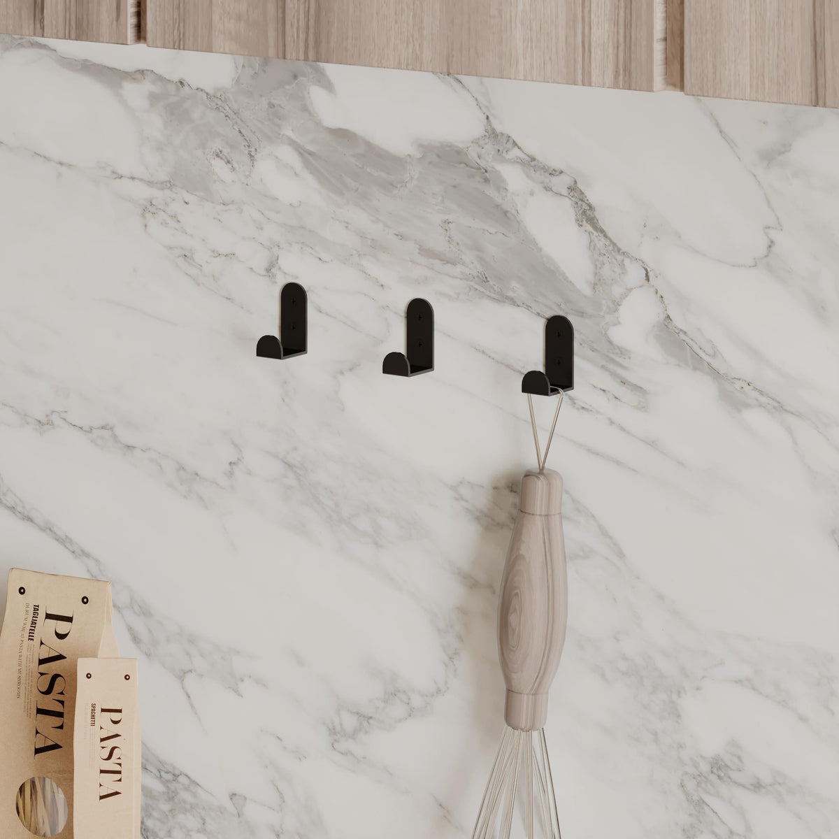 Leny Metal Hanger Set of 3 - Black