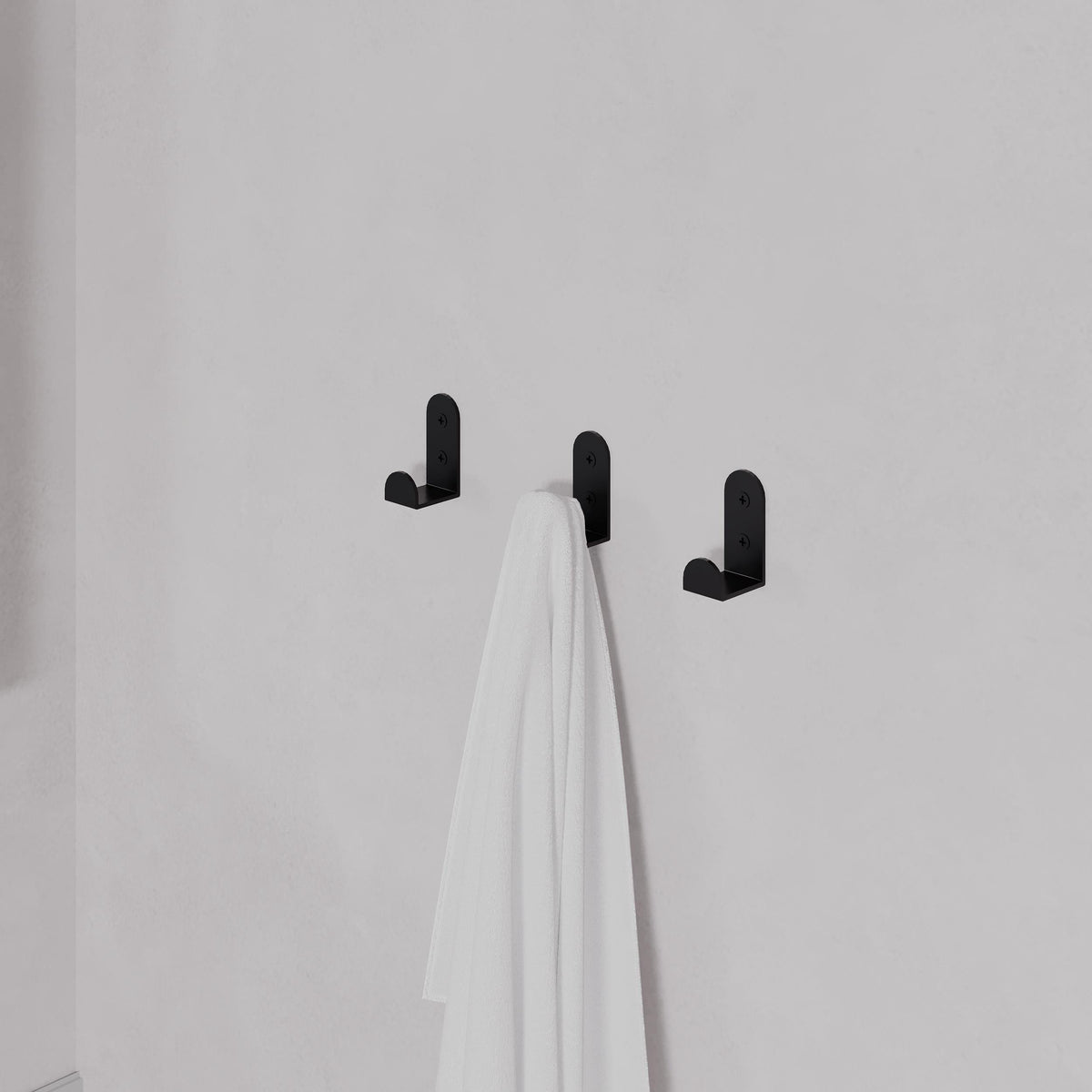 Leny Metal Hanger Set of 3 - Black
