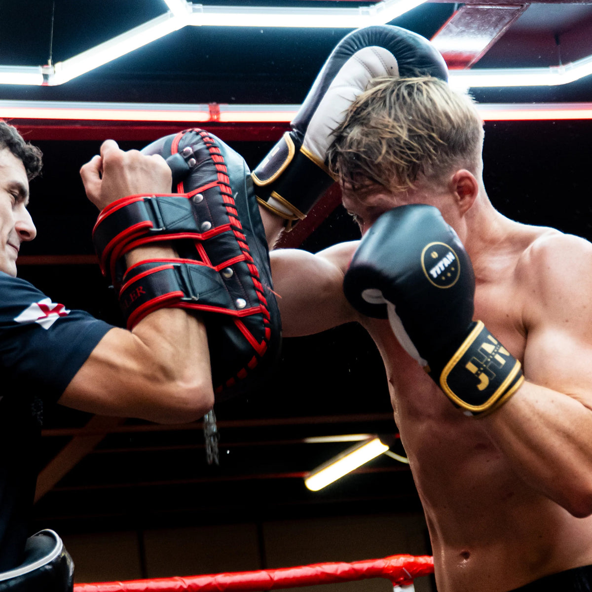 Velocity 3.0 Velcro Boxing Gloves – Midnight Black