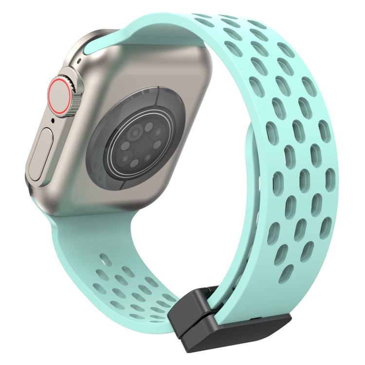 Magnetic Clasp Silicone Watch Band, For Apple Watch Series 8&7 45mm