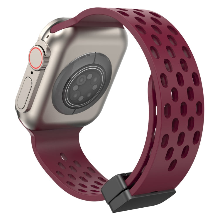 Magnetic Clasp Silicone Watch Band, For Apple Watch Series 8&7 45mm