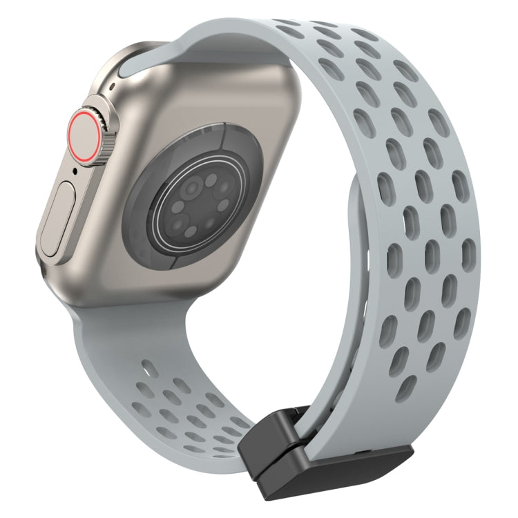 Magnetic Clasp Silicone Watch Band, For Apple Watch Series 8&7 45mm
