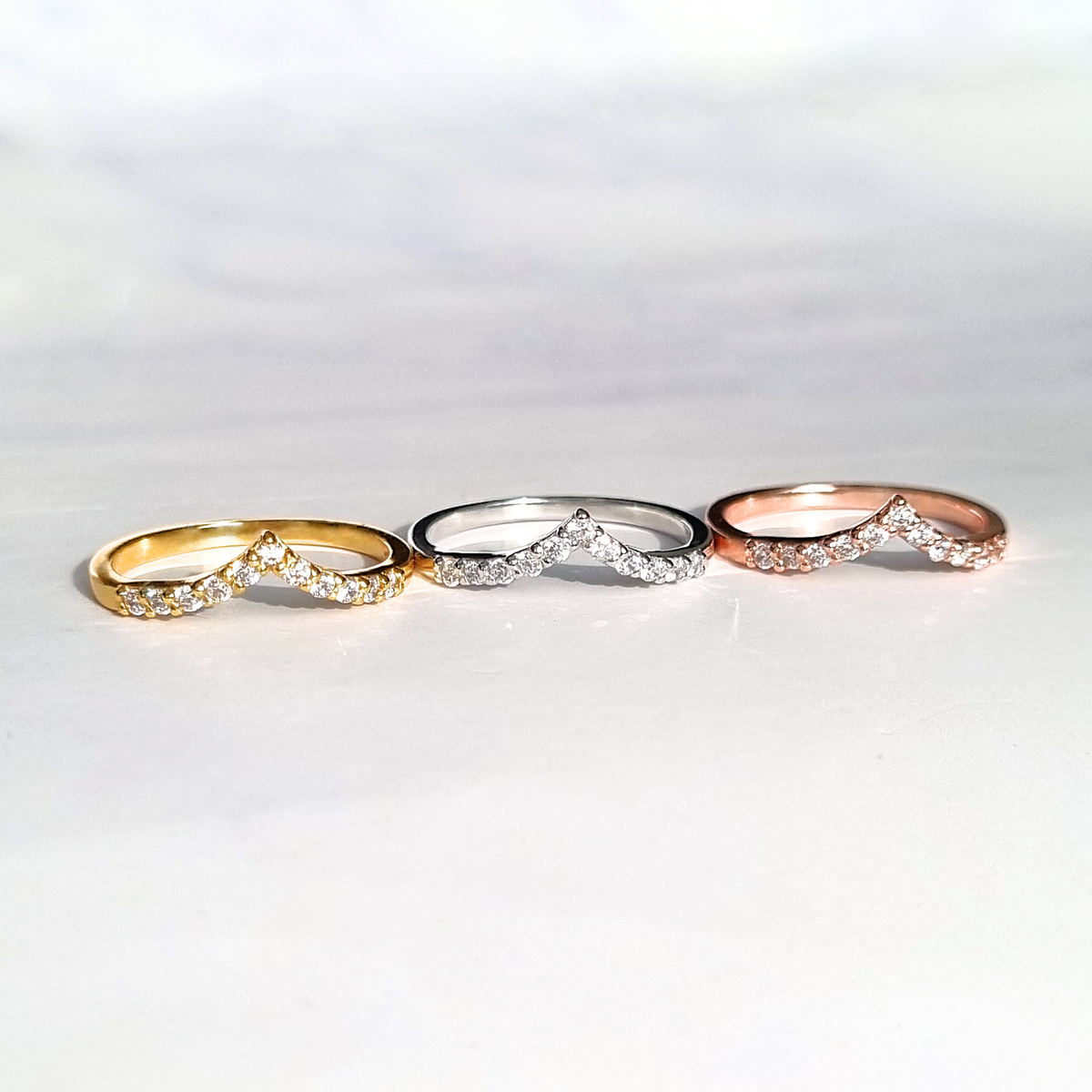 Wishbone Curved Eternity Ring in 18k Rose Gold Vermeil