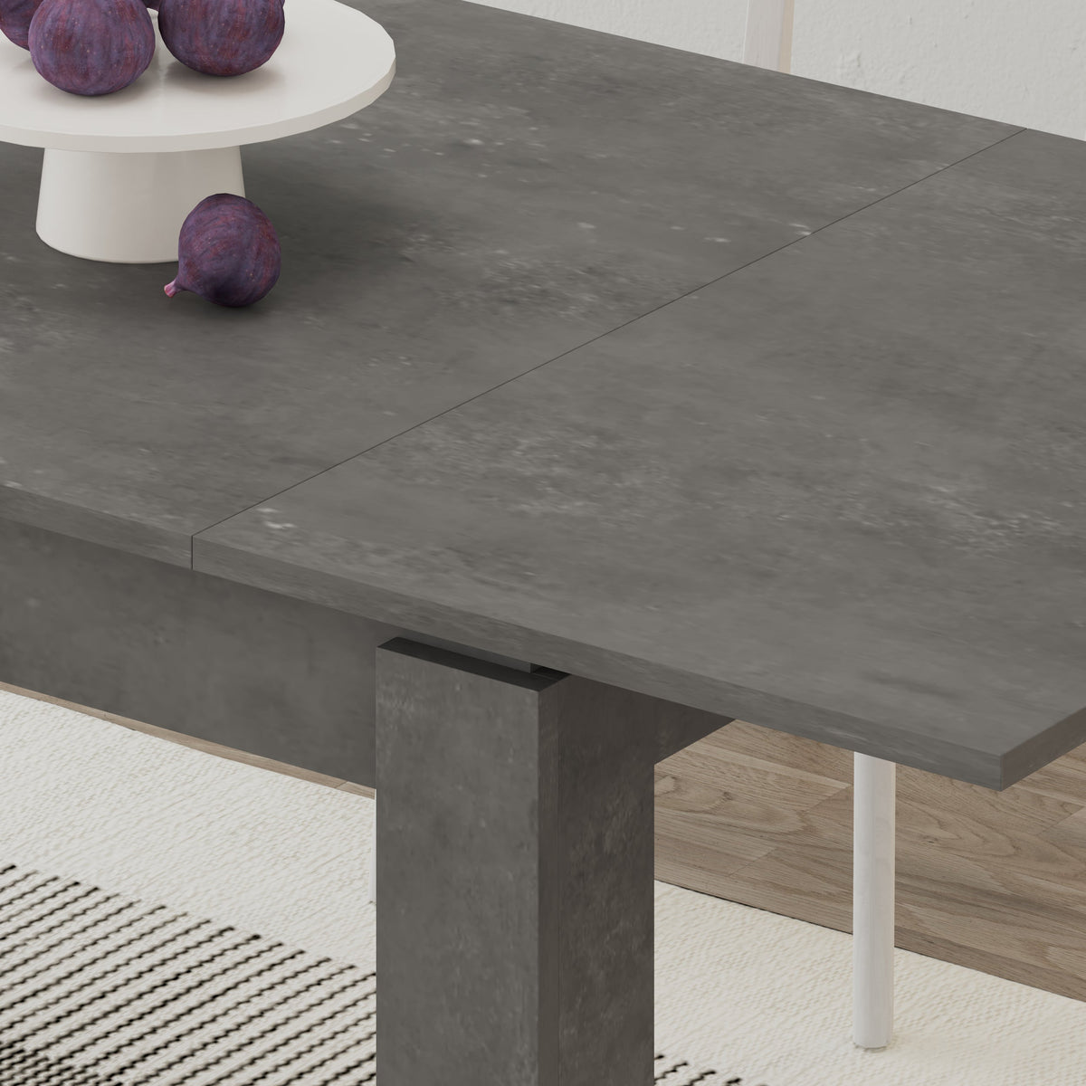 Tolmen Extendable Modern Dining Table – Retro Grey - 140/190 cm