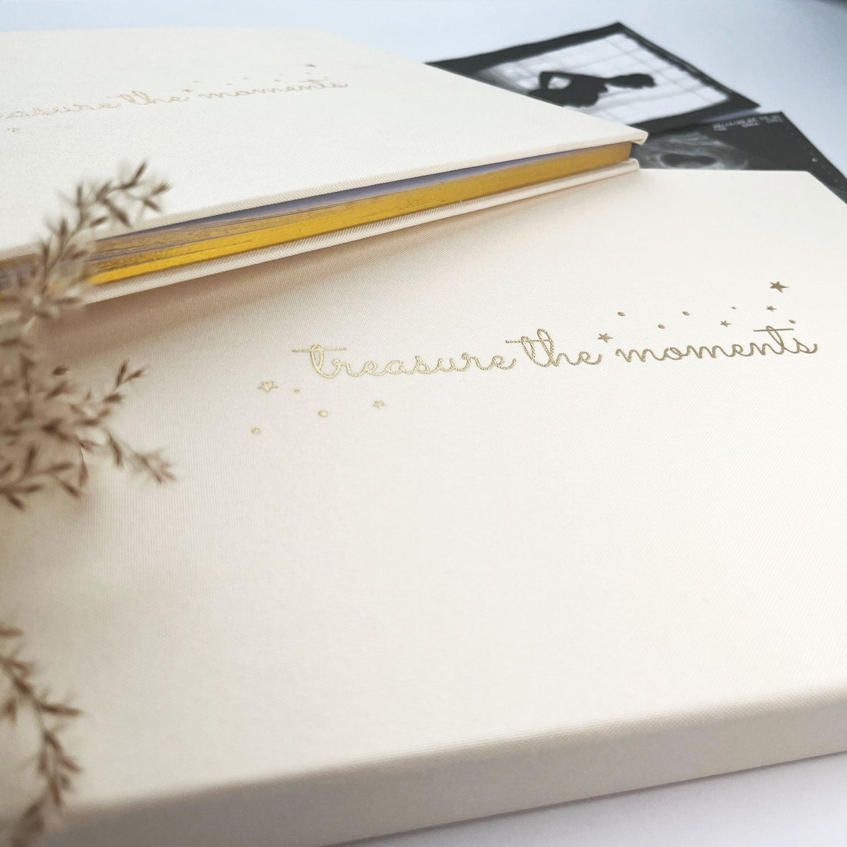 LUXURY BABY MEMORY BOOK