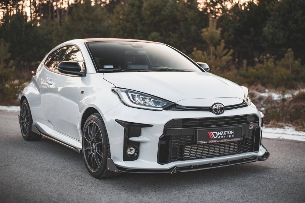 Maxton Design - Aftermarket  FRONT SPLITTER V.2 + FLAPS TOYOTA GR YARIS MK4