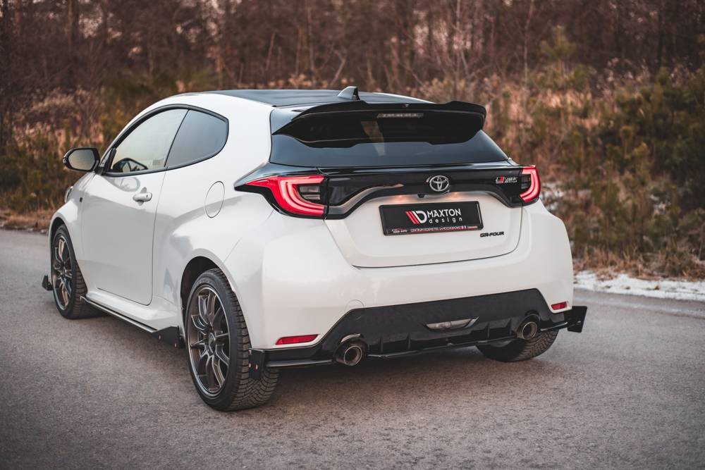 Maxton Design - Aftermarket  REAR SIDE SPLITTERS V.2 + FLAPS TOYOTA GR YARIS MK4