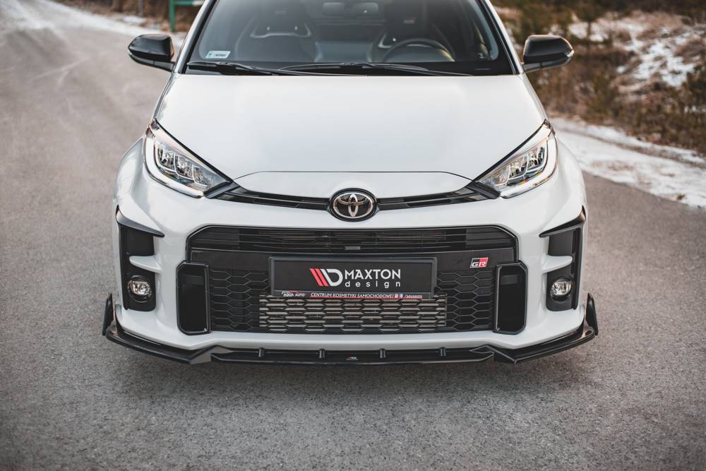 Maxton Design - Aftermarket  FRONT SPLITTER V.2 + FLAPS TOYOTA GR YARIS MK4