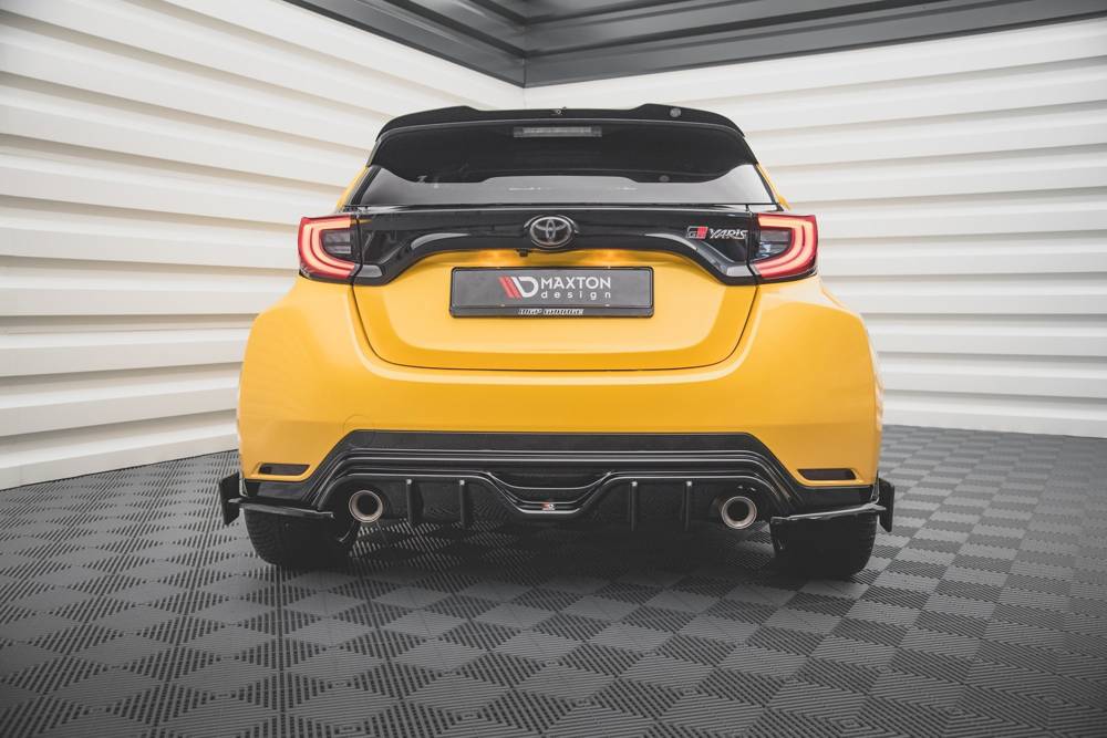 Maxton Design - Aftermarket  REAR SIDE SPLITTERS V.4 + FLAPS TOYOTA GR YARIS MK4