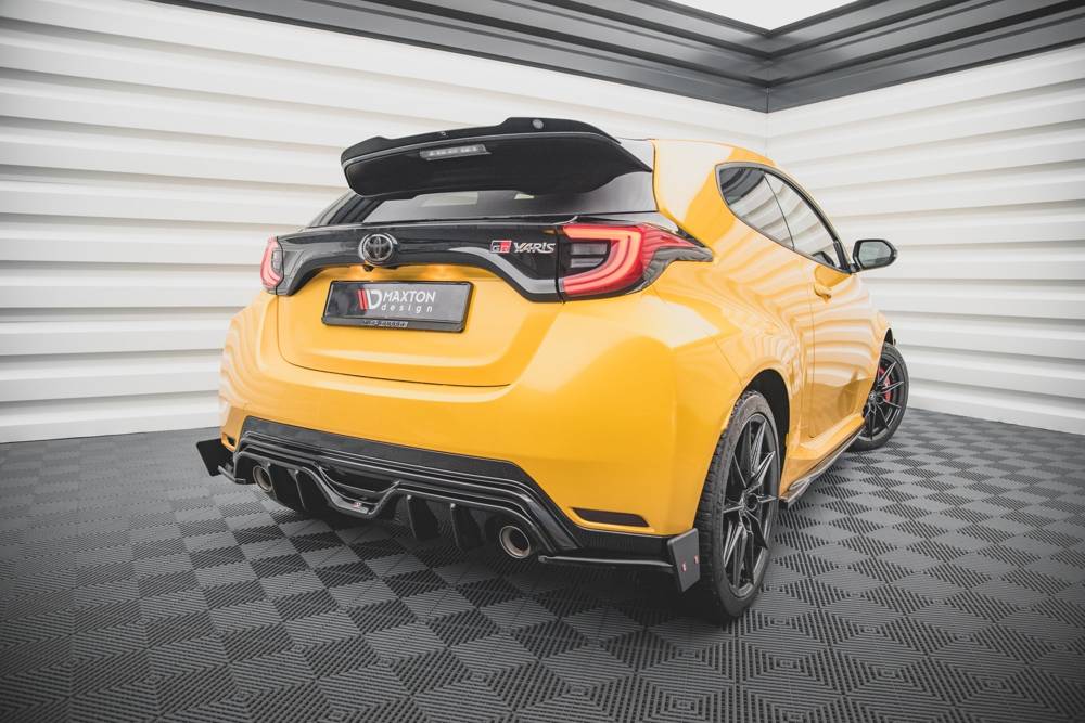 Maxton Design - Aftermarket  REAR SIDE SPLITTERS V.4 + FLAPS TOYOTA GR YARIS MK4