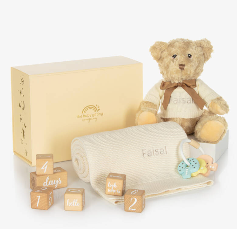 Milestone Snuggles Personalised Baby Gift Set