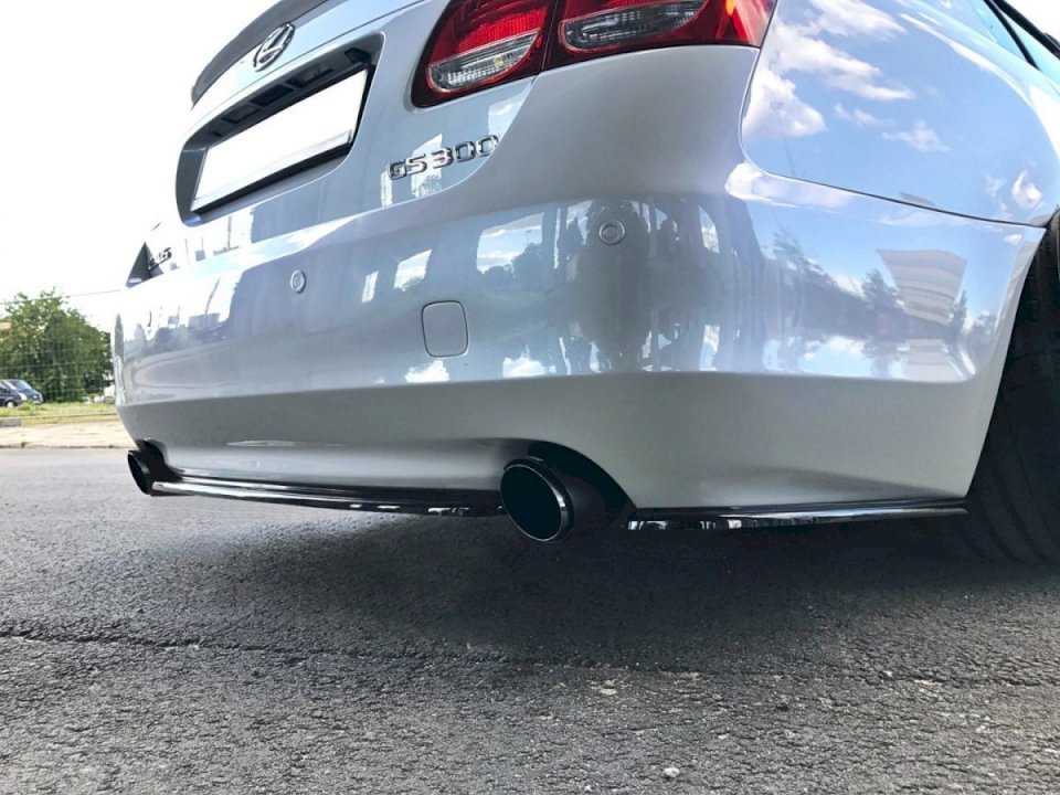Maxton Design - Aftermarket  CENTRAL REAR SPLITTER LEXUS GS 300 MK3 FACELIFT (WITHOUT VERTICAL BARS)