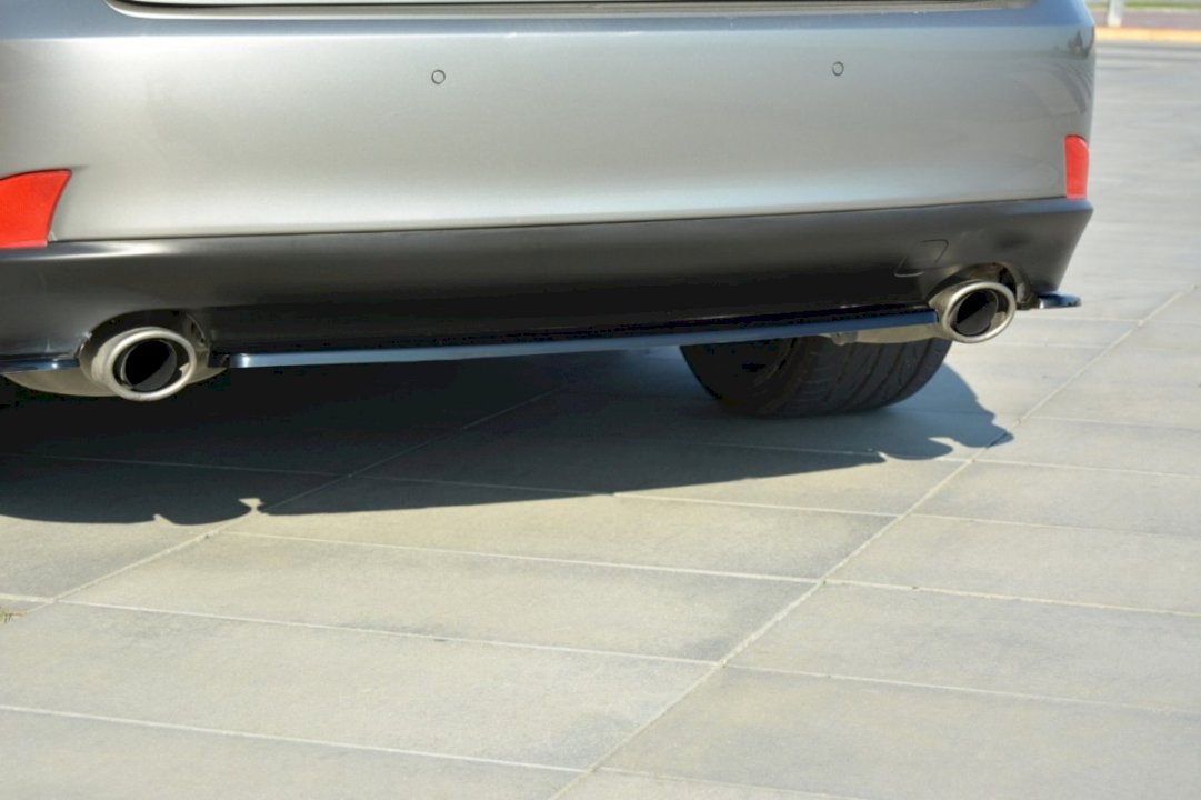 Maxton Design - Aftermarket  CENTRAL REAR SPLITTER LEXUS IS 200T MK3 (WITHOUT VERTICAL BARS) (2013- 2016)