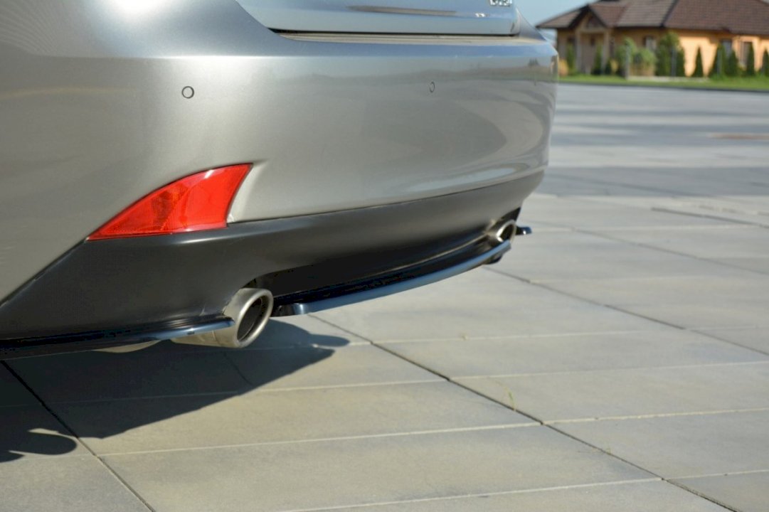 Maxton Design - Aftermarket  CENTRAL REAR SPLITTER LEXUS IS 200T MK3 (WITHOUT VERTICAL BARS) (2013- 2016)