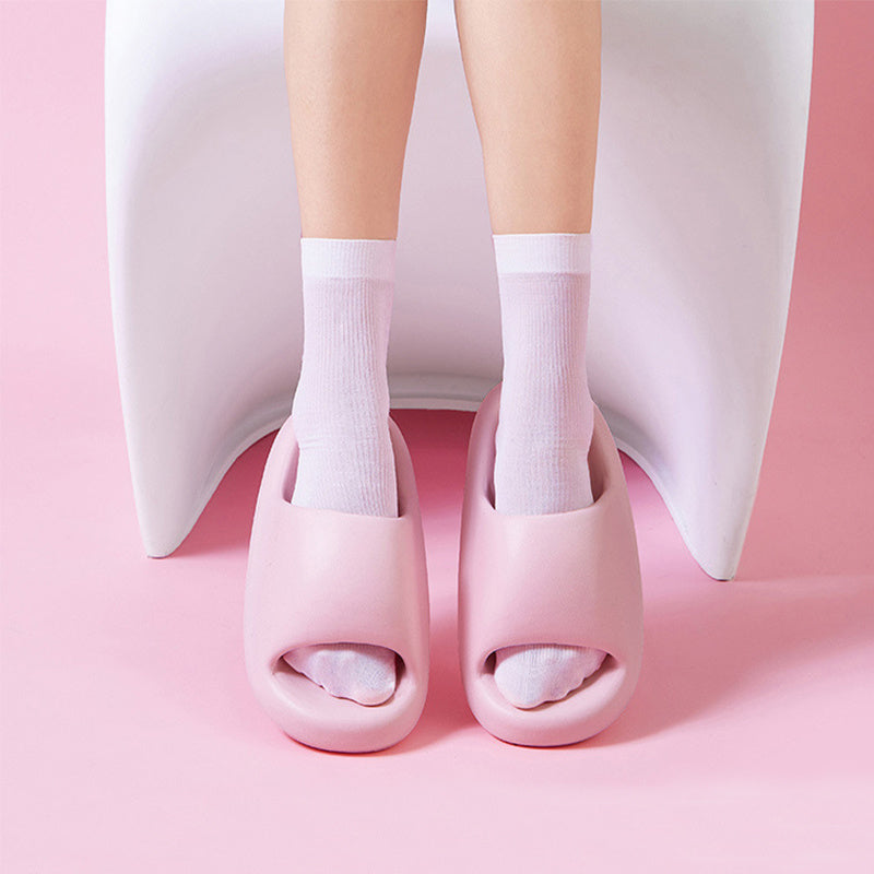 Premium Soft Bread Slippers - Comfortable Summer Bathroom Slides for Women & Men