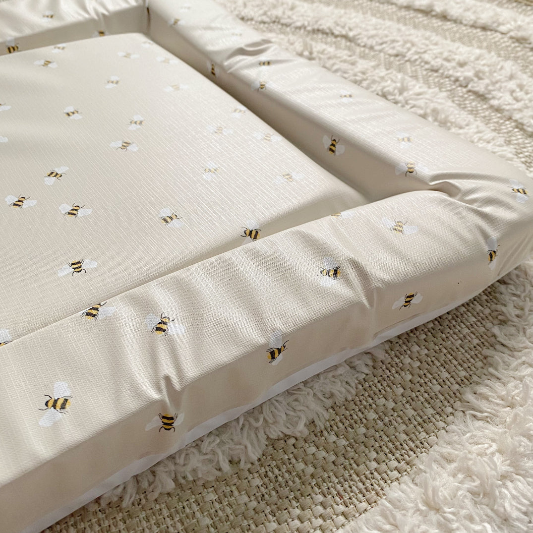 Standard Changing Mat - Bee Print