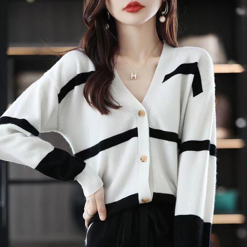 Fashion Striped Button Knitted Cardigan V-neck Women