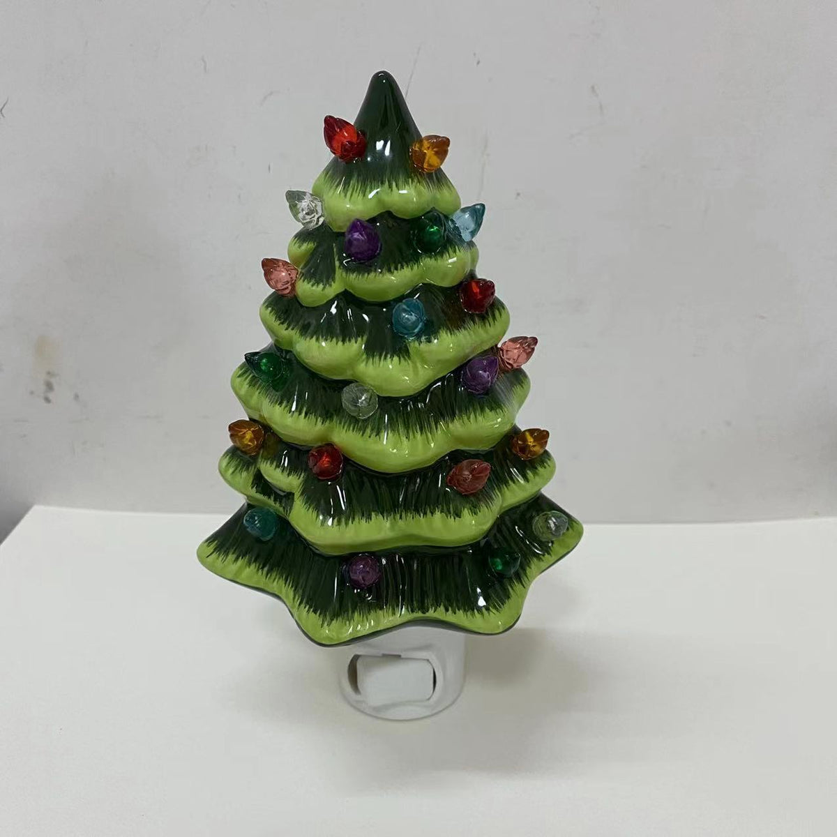 Ceramic Christmas Tree Night Lamp - Elegant Wall Plug Light in White & Green