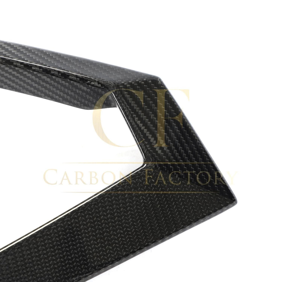Pre-Preg Carbon Fibre Rear Bumper Trims for Lamborghini Urus 18-21