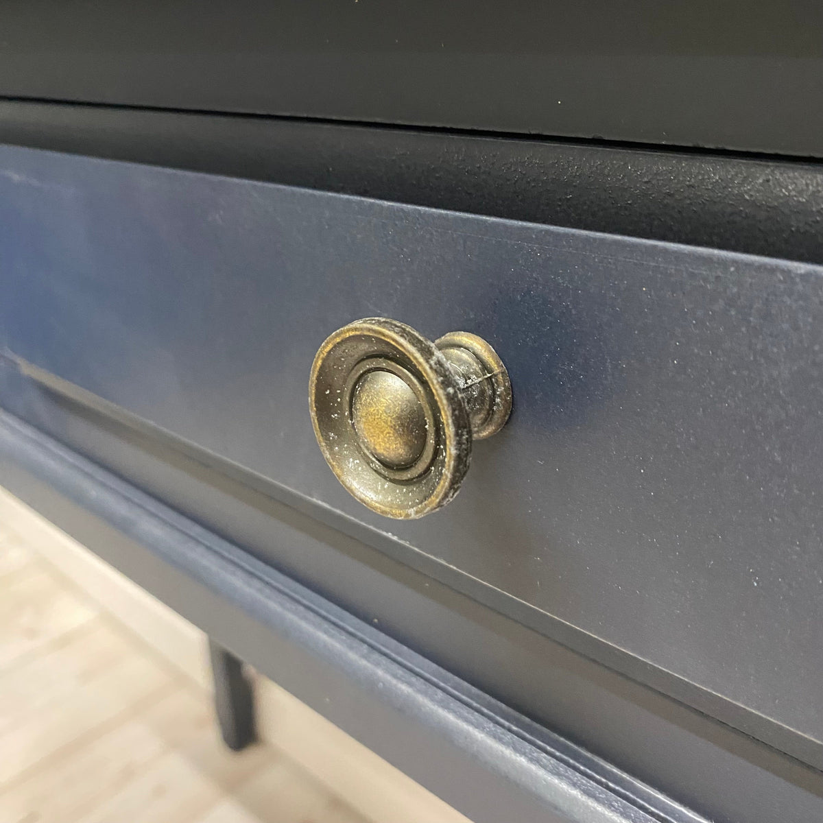 78CM WOODEN 1 DRAWER TABLE
