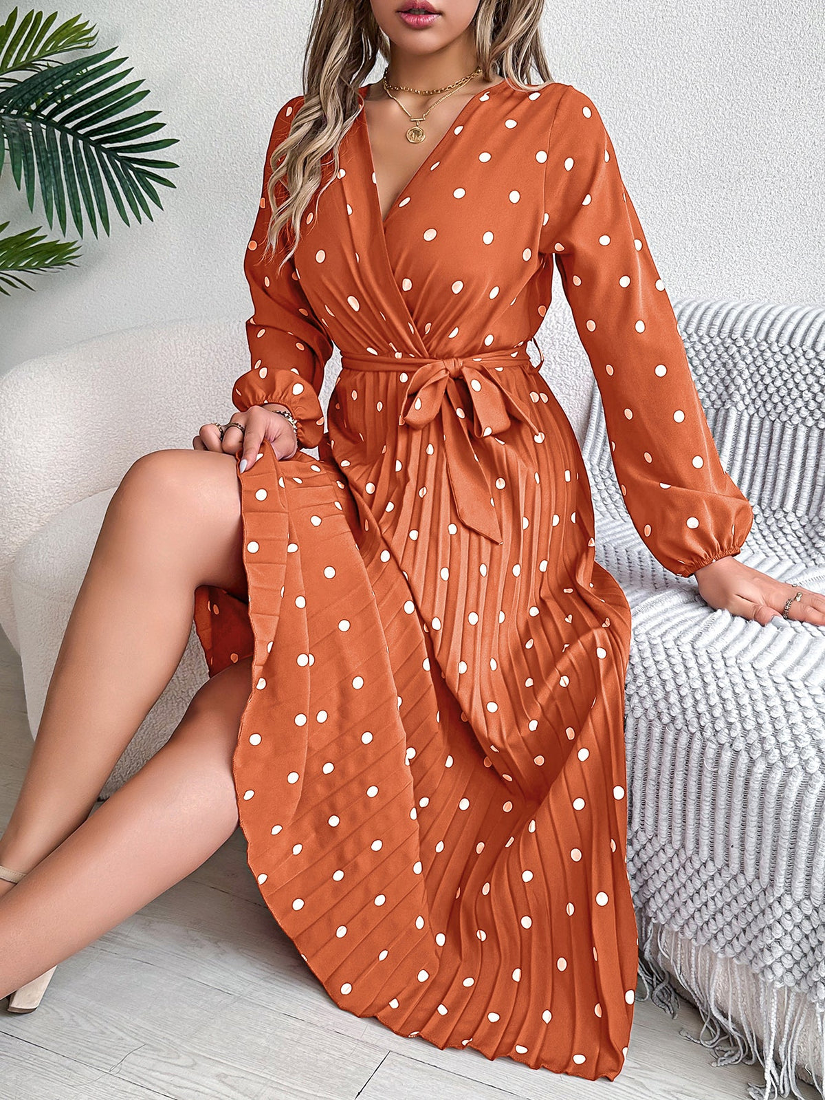 Women's Elegant Color-Blocked Polka Dot Cross V-Neck Pleated Maxi Dress
