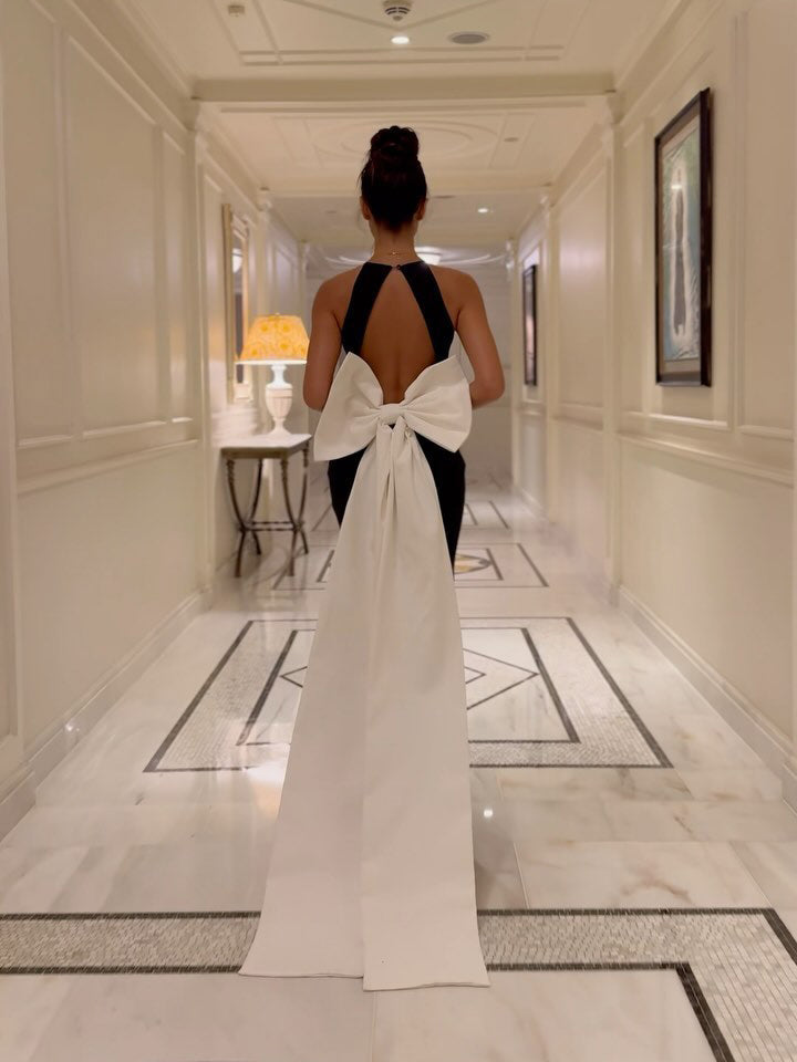 Sleeveless Contrast Bow Maxi Dress