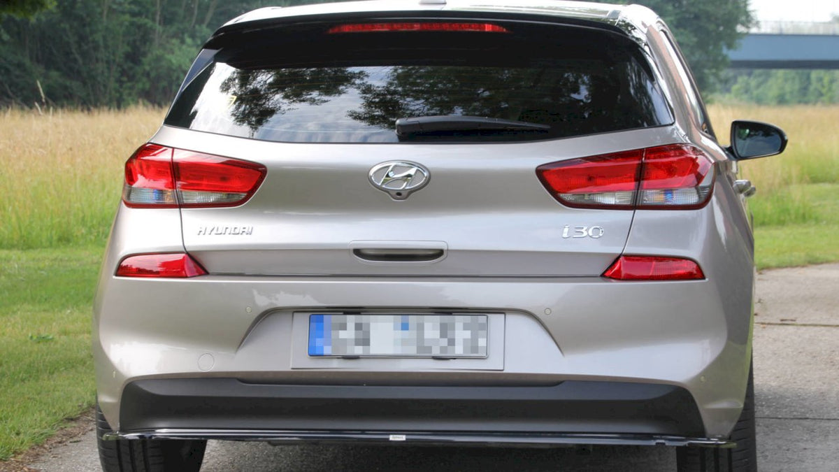 Maxton Design - Aftermarket  Central Rear Splitter Hyundai I30 Mk3 Hatchback