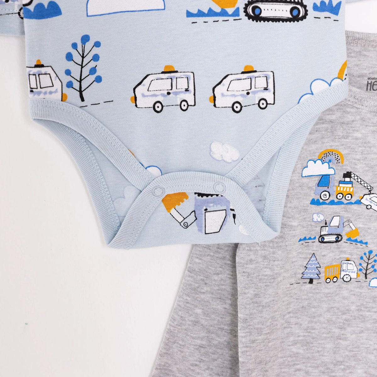 HelloBaby 2 Pack Car Print Long Sleeve Baby Bodysuits (3 Months to 3 Years)