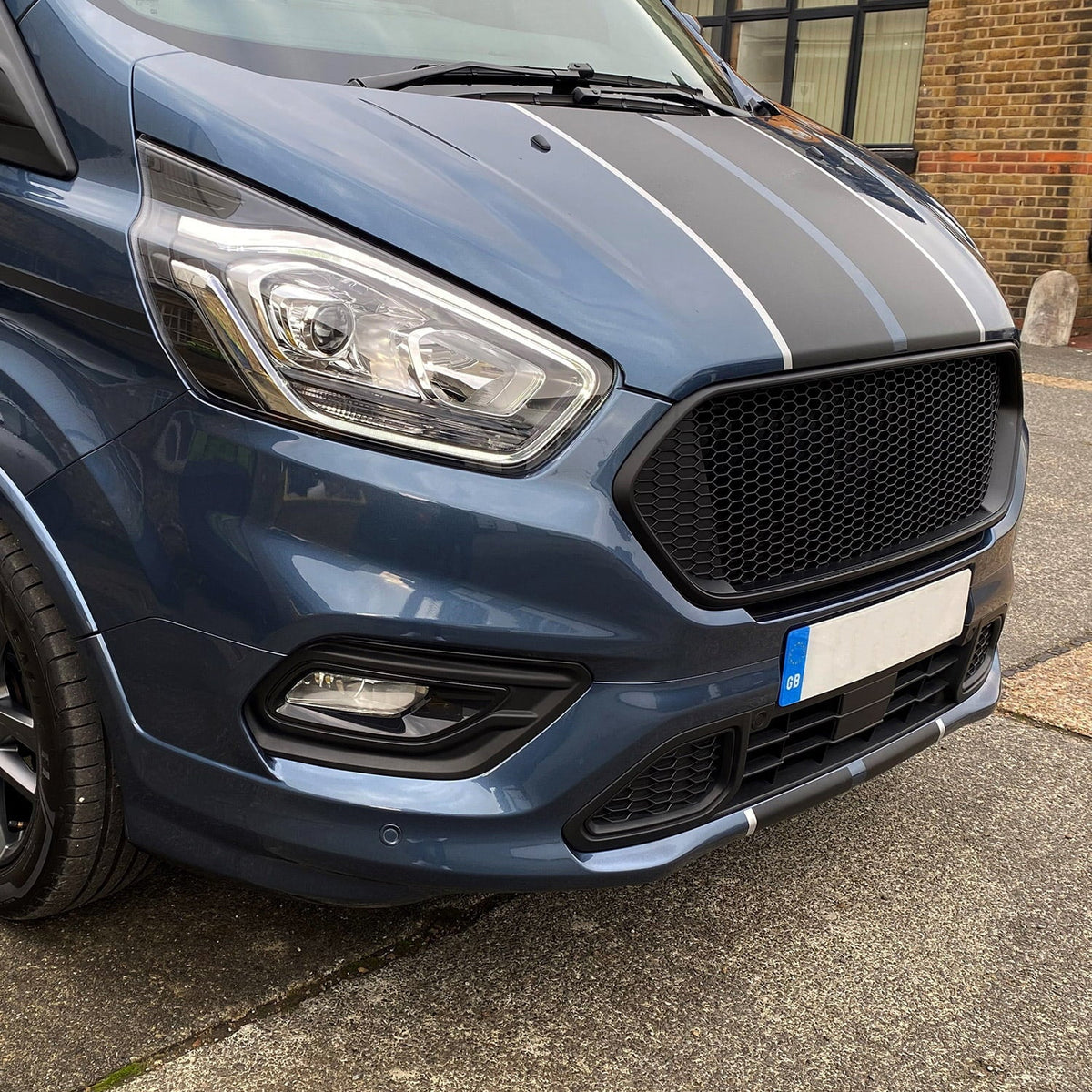 For Ford Transit Custom Badgeless Honeycomb Front Grille | Matte Black Styling Upgrade | Van-X