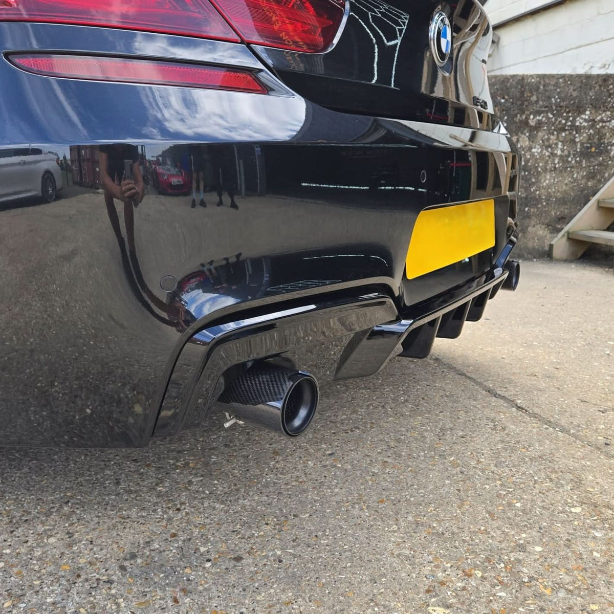 V Style Gloss Black Rear Diffuser Dual Exhaust for BMW 6 Series F06 F12 F13 M Sport 12-17