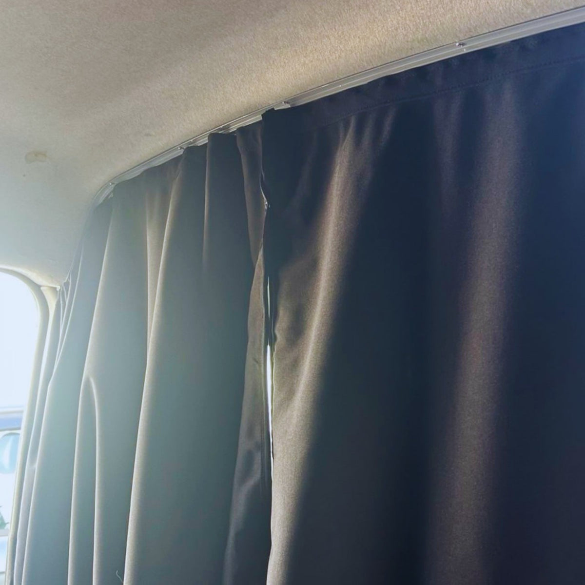 For Fiat Doblo Cab Divider Curtain Kit with Rail Premium Quality - Van-X