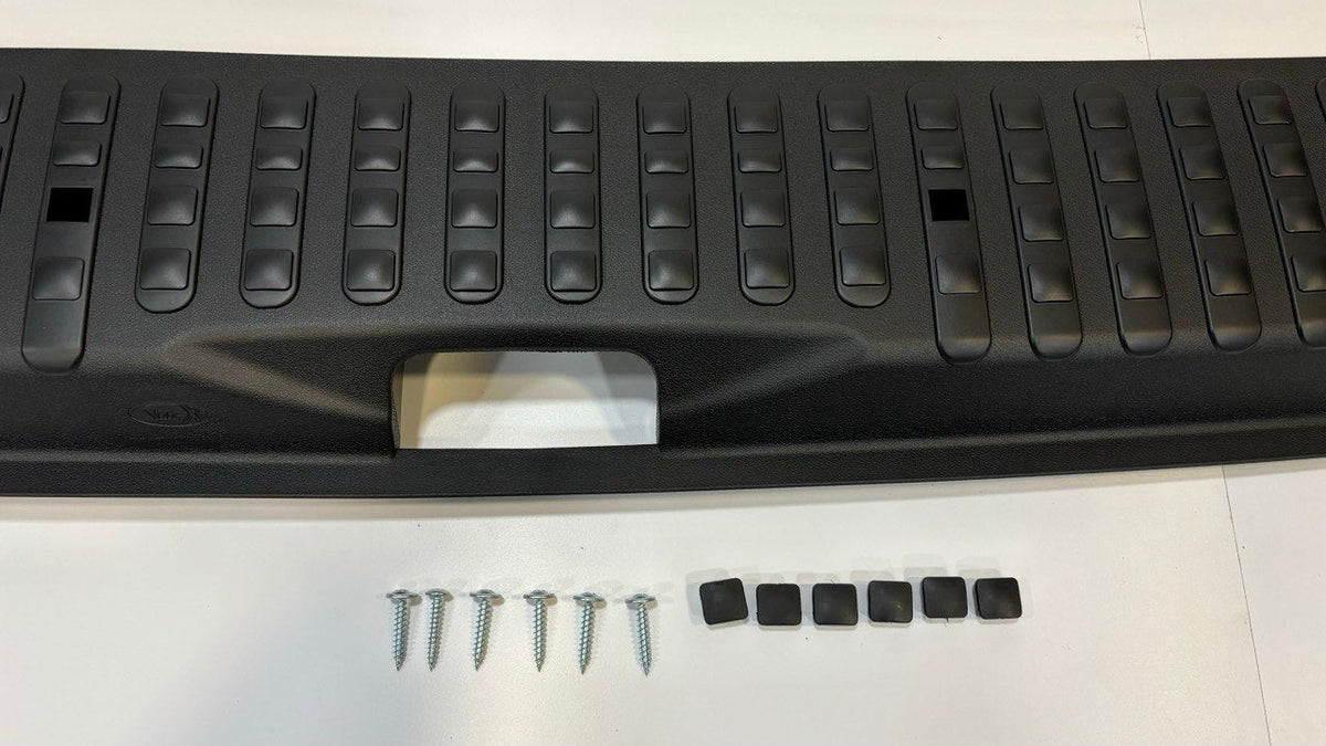For VW T6 V3 Tailgate Threshold Cover + Side Step