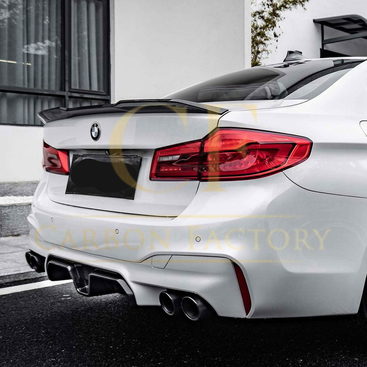 CS Style Pre-Preg Carbon Fibre Rear Diffuser for BMW F90 M5 17-24