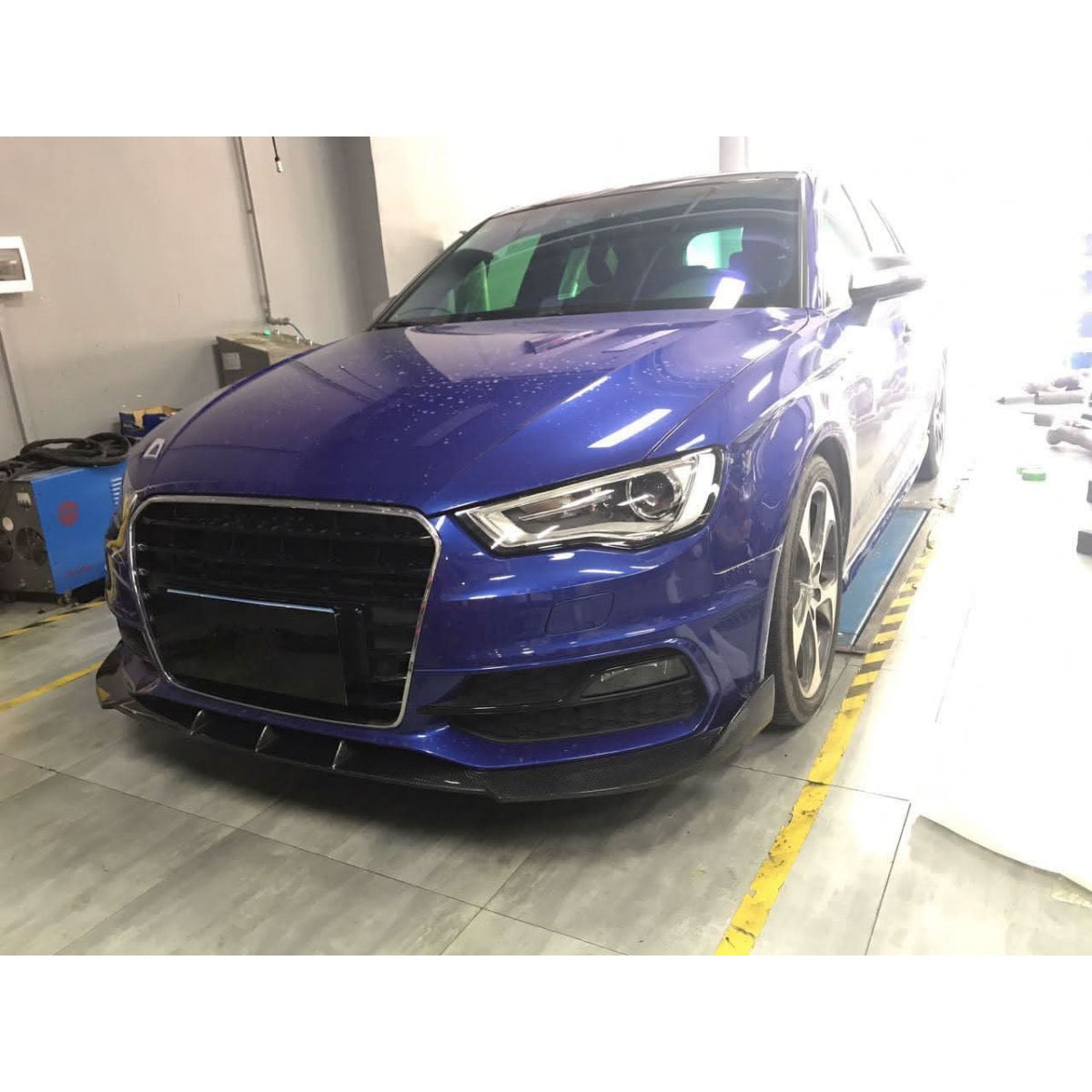 V Style Carbon Fibre Front Splitter for Audi A3 Hatchback S Line & S3 13-15