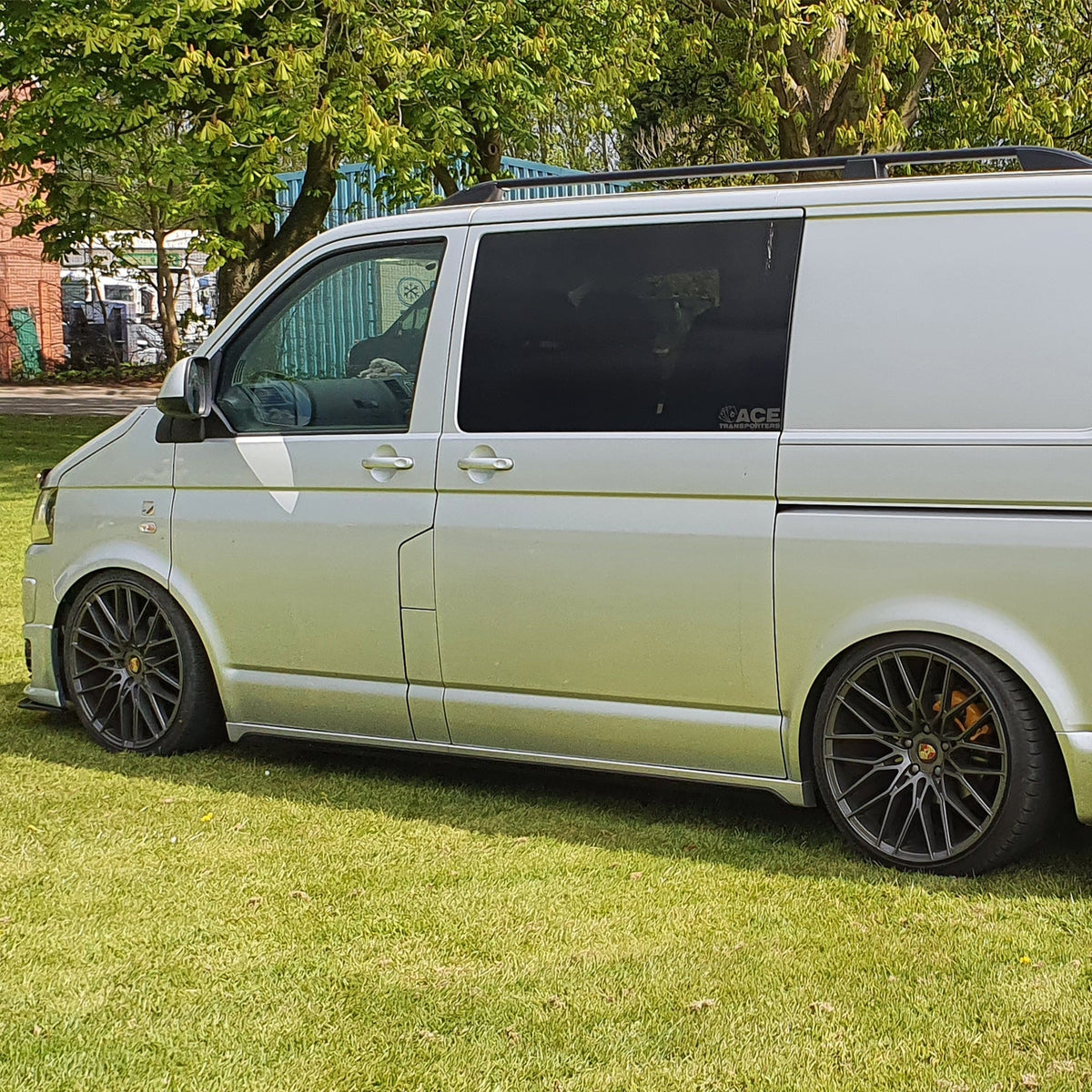 For VW T5, T5.1 SWB Side Skirts Reflex Silver Plastic Painted and Ready to Fit (B-Grade)