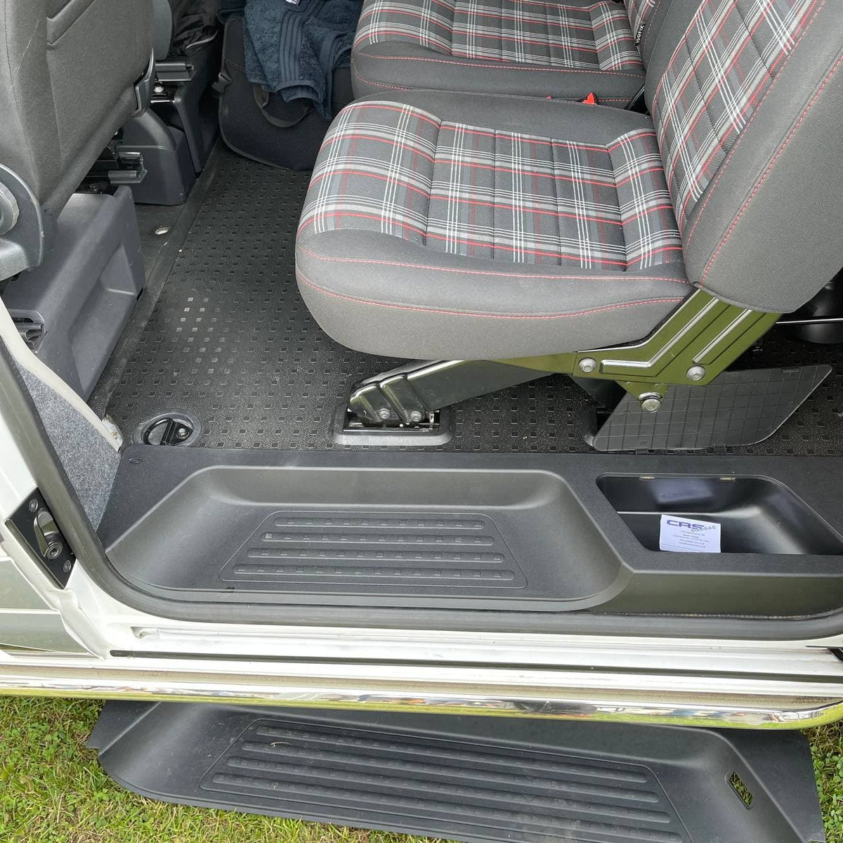 For VW T6 V3 Tailgate Threshold Cover + Side Step